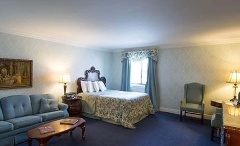 Номер Стандарт, Red Coach Inn