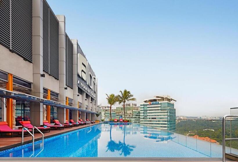 اتاق استاندارد با تخت دو نفره بزرگ, Aloft Kuala Lumpur Sentral