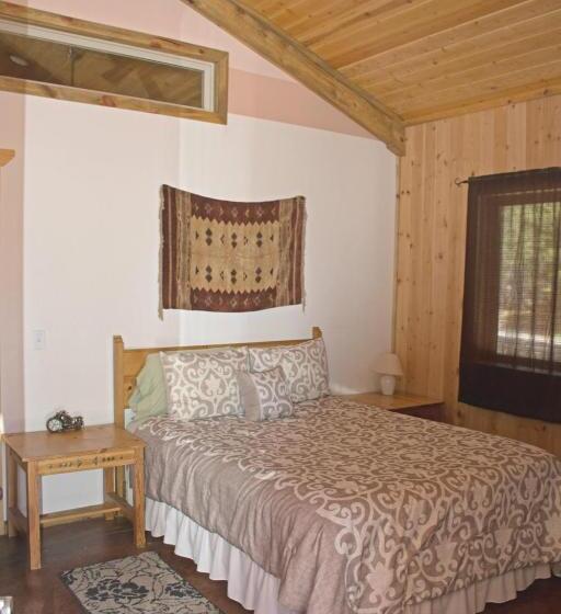 Люкс 2 Спальни, Diamondstone Guest Lodges