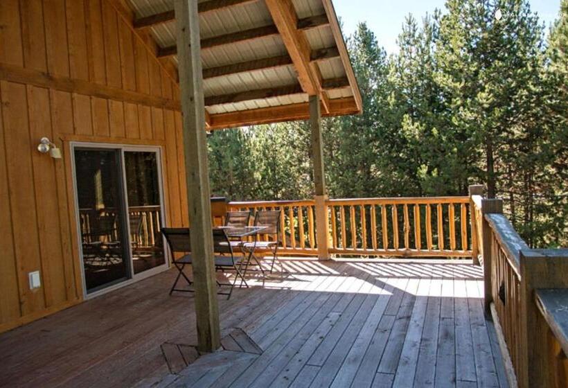 Студио Стандарт с Террасой, Diamondstone Guest Lodges