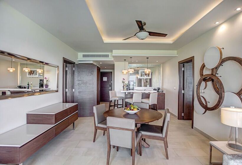 2 Bedroom Deluxe Apartment Sea View, Royalton Negril, An Autograph Collection All Inclusive Resort