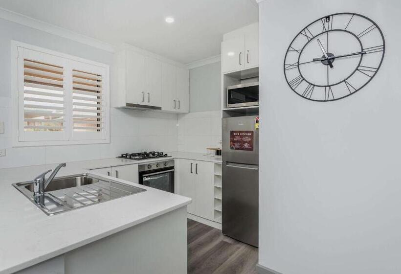 Апартаменты 2 Спальни, Quality Apartments Banksia Albany