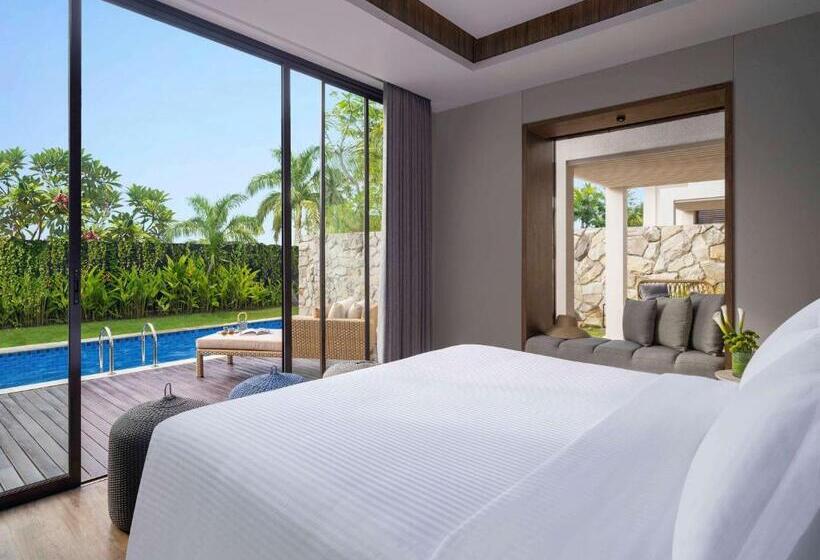 Вилла 1 Спальня, Pullman Lombok Merujani Mandalika Beach Resort