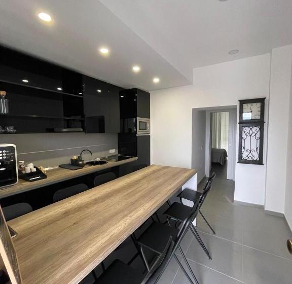 Quarto Estandar, Ilpostogiusto