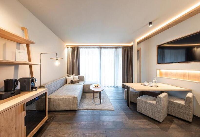 Президентский Люкс, Santre Dolomythic Home