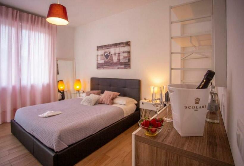 带阳台的豪华间, Bed And Breakfast Castello7