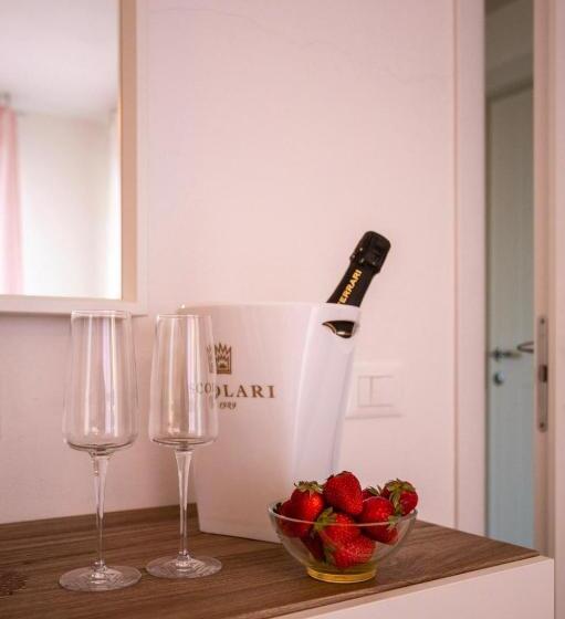 带阳台的豪华间, Bed And Breakfast Castello7