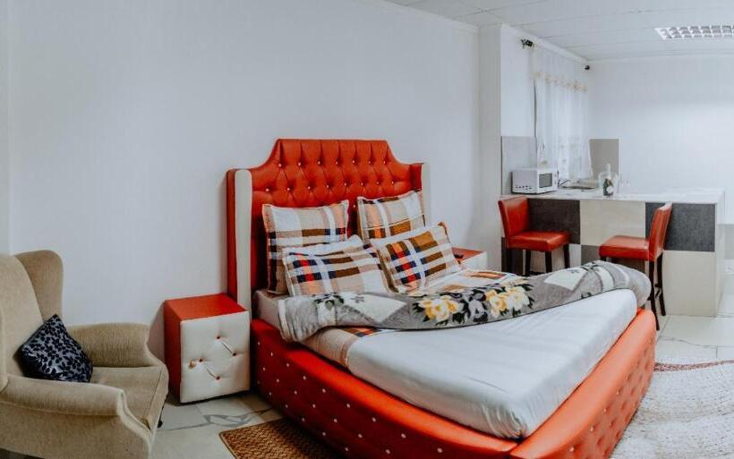 Cameră Economică, Forchutec Guest House