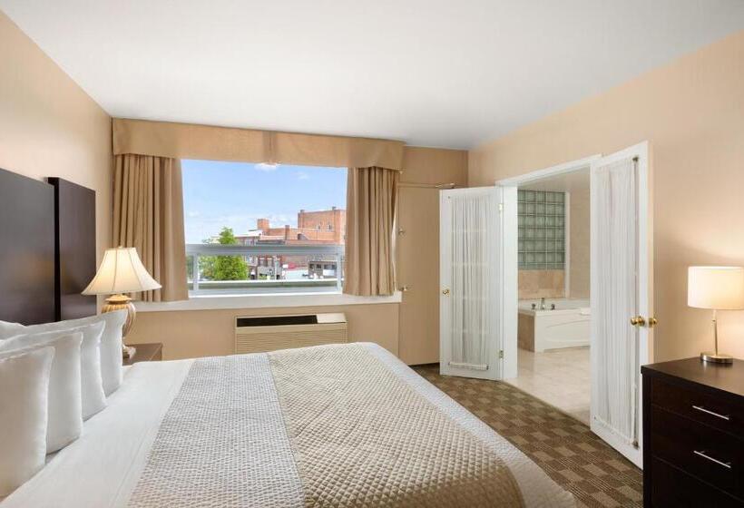 Люкс Повышенной Комфортности, Days Inn & Suites By Wyndham North Bay Downtown