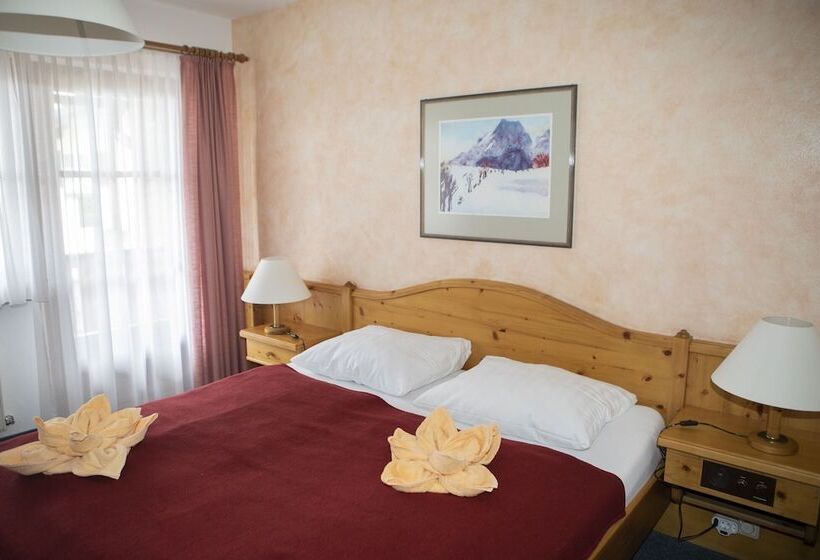 수피리어 트리플 룸, Sporthotel Dachstein West