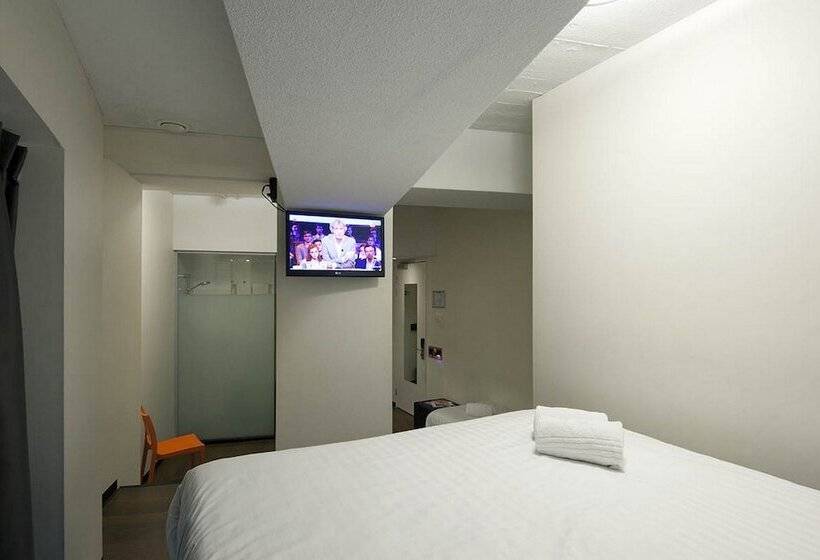 Quarto Triplo Estandar, Easyhotel Rotterdam City Centre