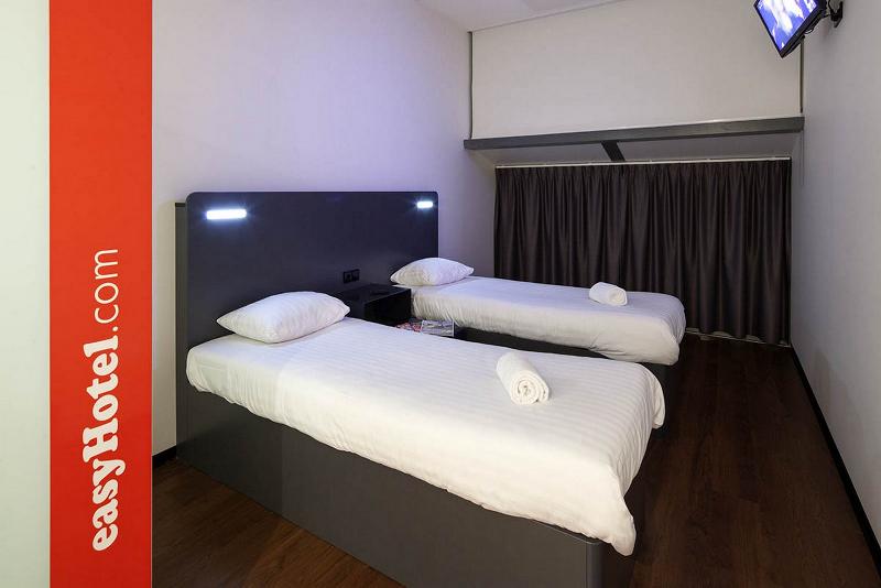 标准间, Easyhotel Rotterdam City Centre