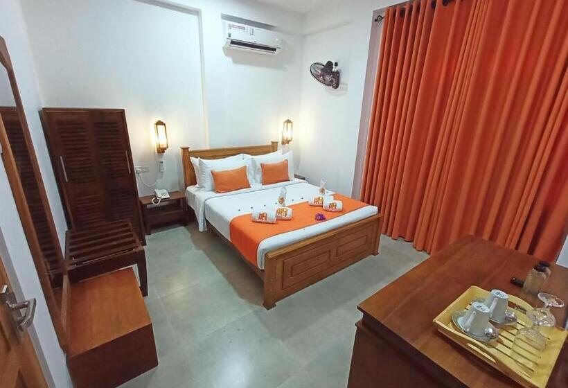 豪华房间, Three Elephant Holiday Inn