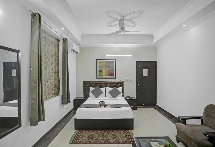 Quarto Triplo Clássico, Townhouse Happy Keys Near Iskcon Temple Noida