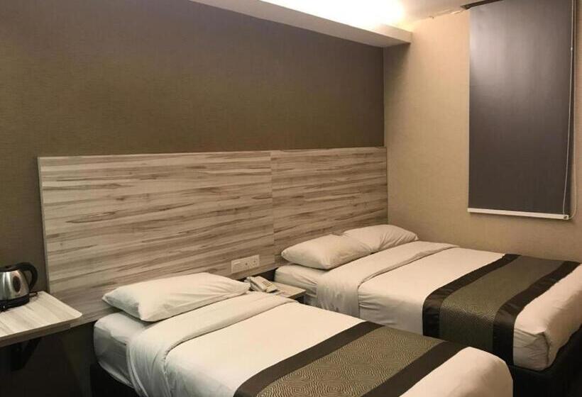 Family Suite, Austin Paradise   Pulai Utama