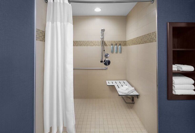스탠다드 스튜디오, Residence Inn By Marriott Tustin Orange County