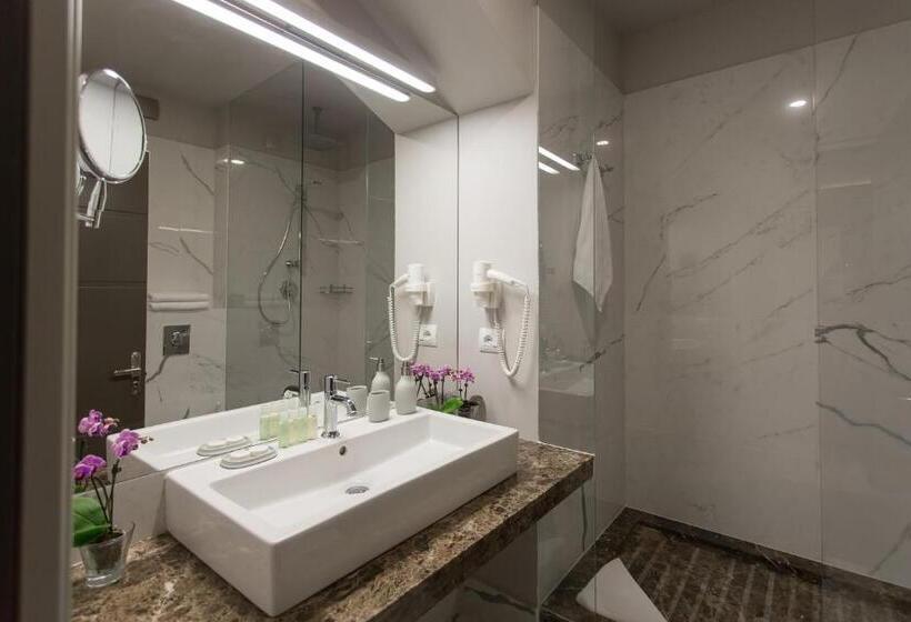 Suíte Deluxe, Uno Design