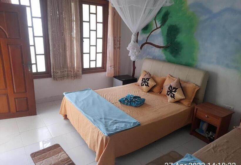 اتاق لوکس, White Arcadia Cottage