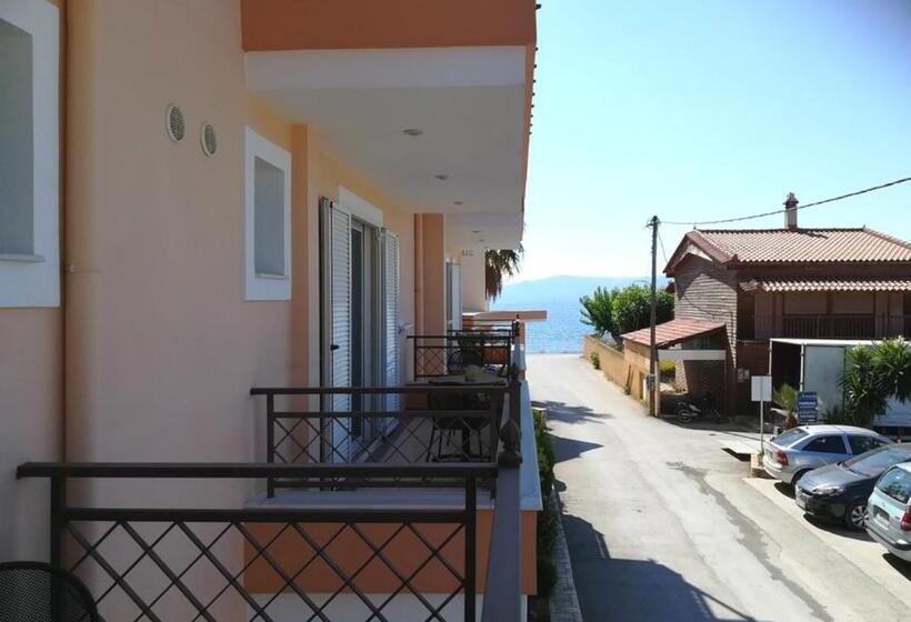 Студио Стандарт Боковой Вид на Море, Avantis Suites
