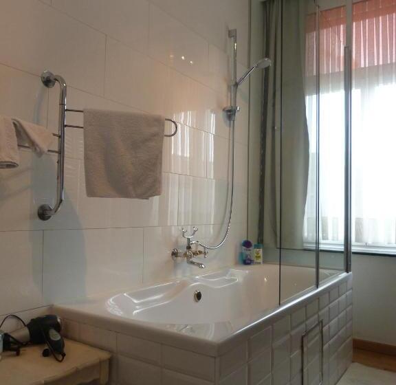 标准间, B&b Sparrow's Nest