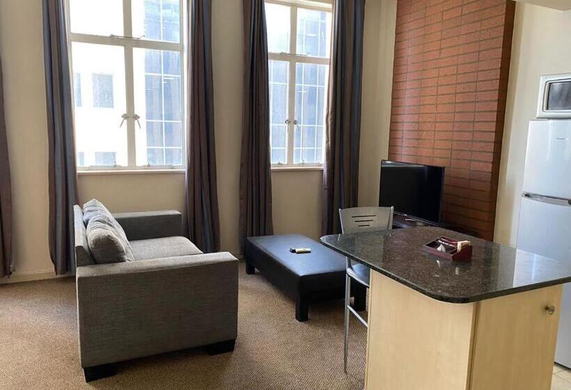 스탠다드 스튜디오, Mapungubwe Hotel Apartments Marshalltown