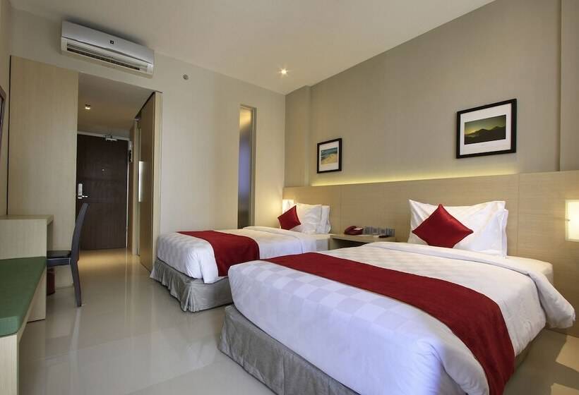 Номер Deluxe с Балконом, Ohana Hotel Kuta