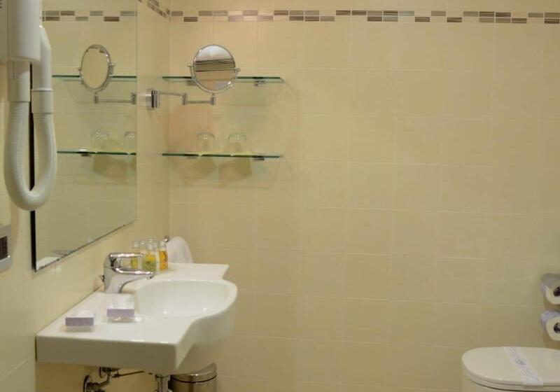 جناح, Park Hotel Argento