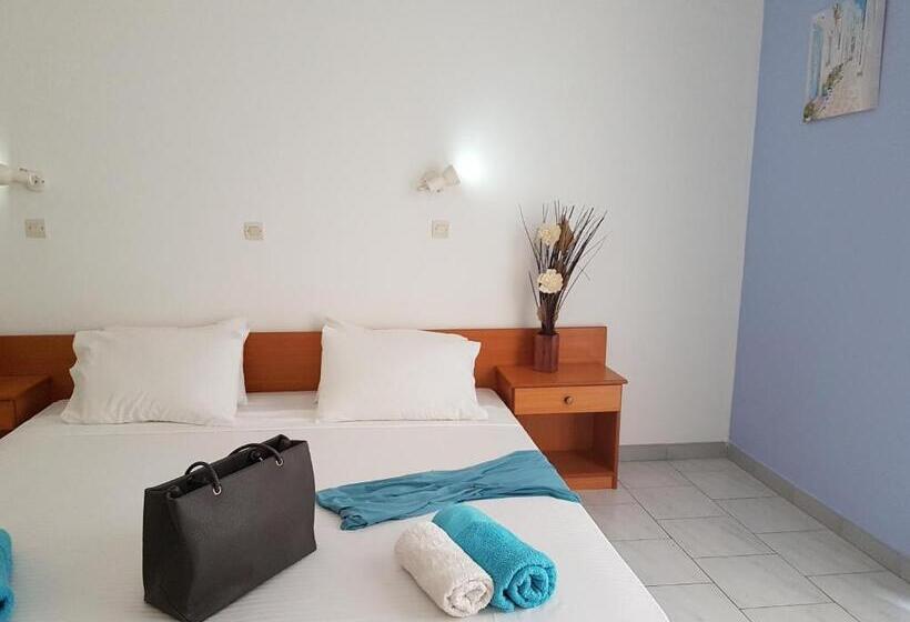 Студио Стандарт с Балконом, Pyrgos Hotel Apartments