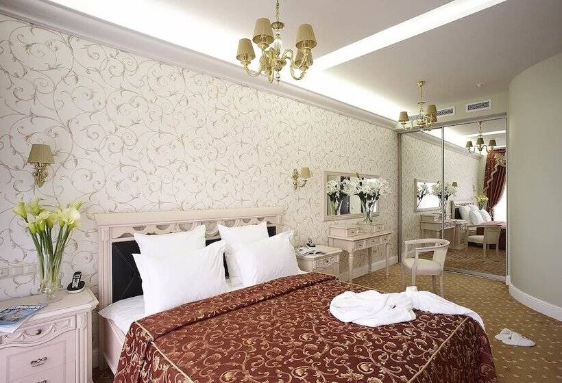 سوییت, Imperial Club Delux