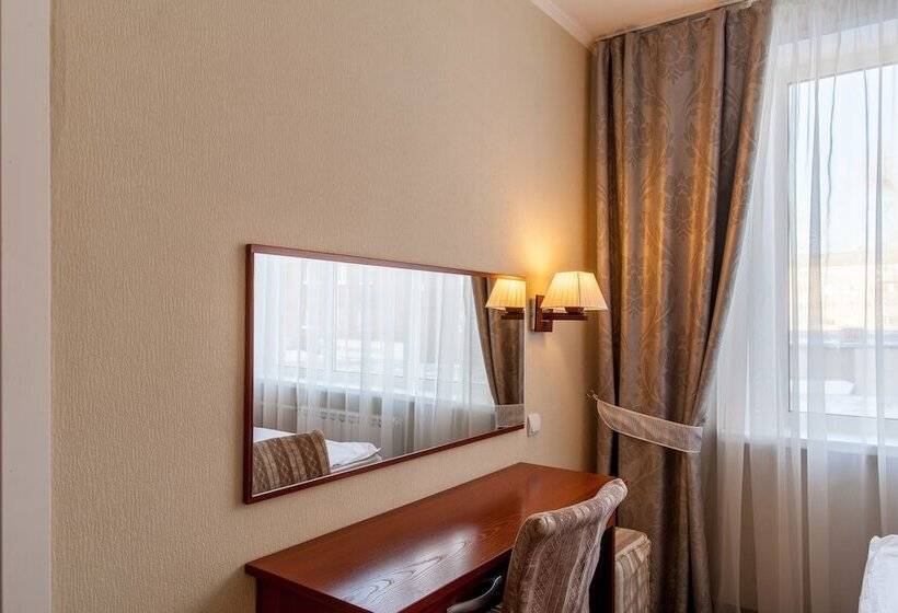 Трехместный Номер Комфорт, Snowy Owl Hotel