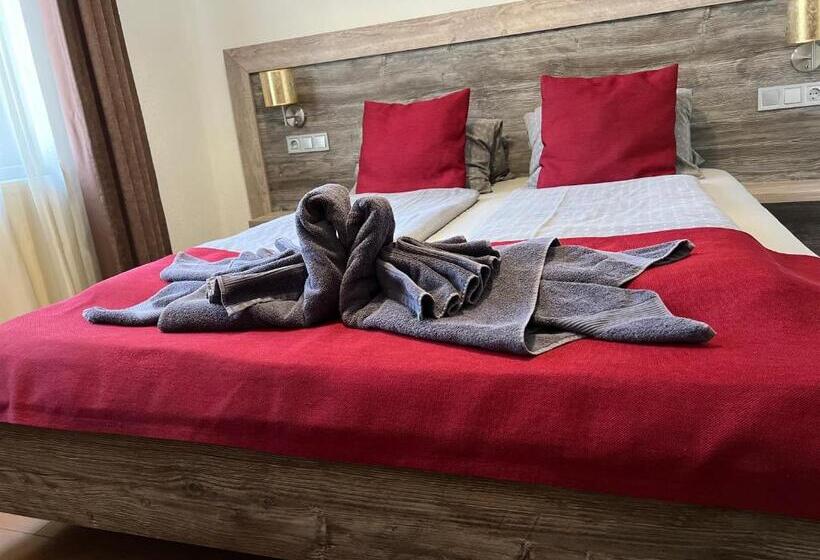 Номер Стандарт, Duna Centroom