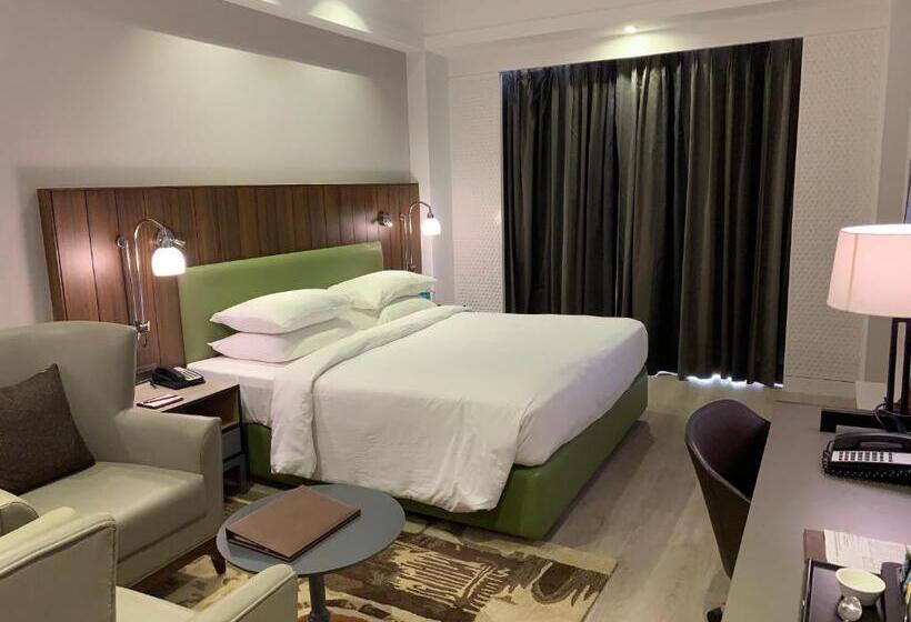 Номер Deluxe, Country Inn & Suites By Radisson Chandigarh Zirakpur