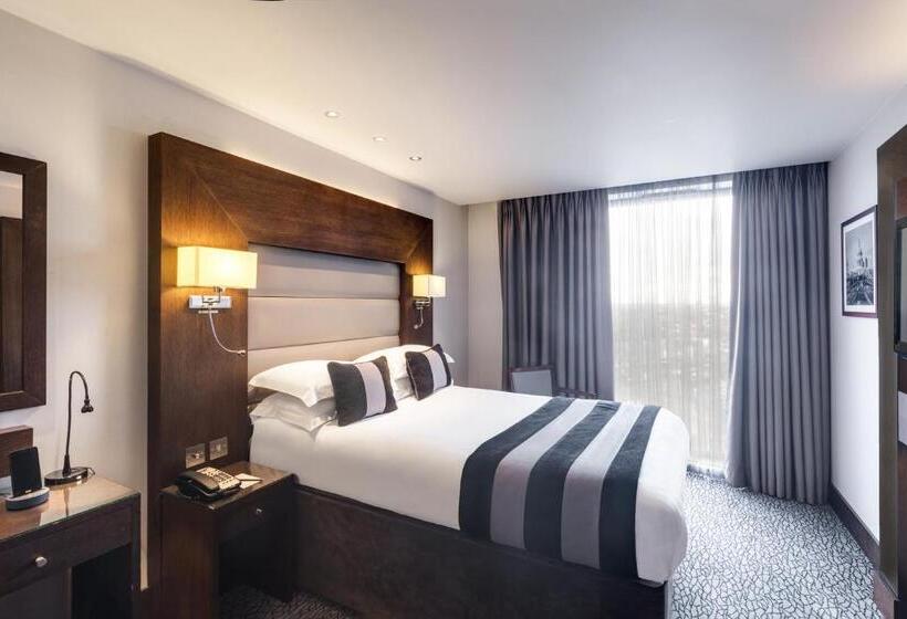 Номер Deluxe, Park Grand Heathrow