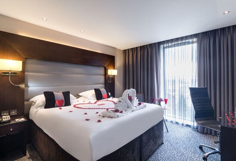 Clubrum, Park Grand Heathrow