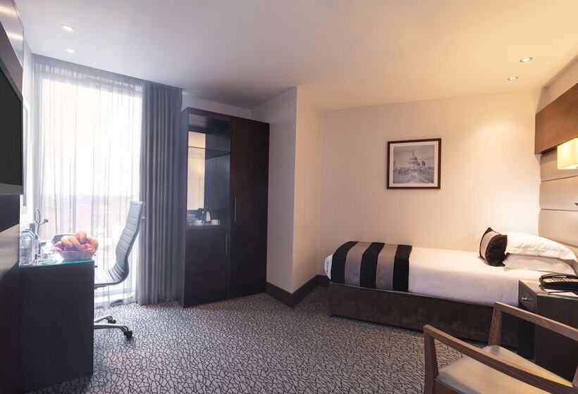 Номер Deluxe Одноместный, Park Grand Heathrow