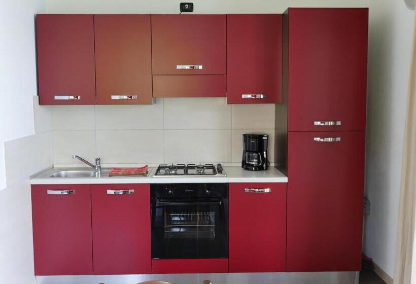 شقة غرفة واحدة مزودة بتراس, Residence Leggeri