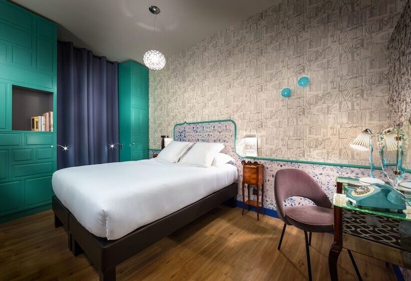 スーペリアールーム, Hôtel Crayon Rouge