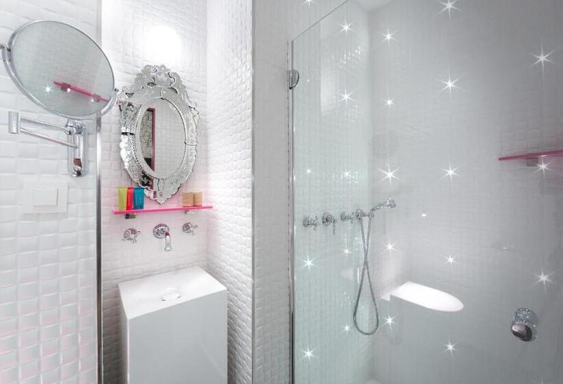 スタンダードシングルルーム, Hôtel Crayon Rouge