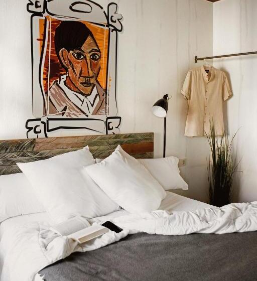 اتاق استاندارد, Room00 Chueca Hostel