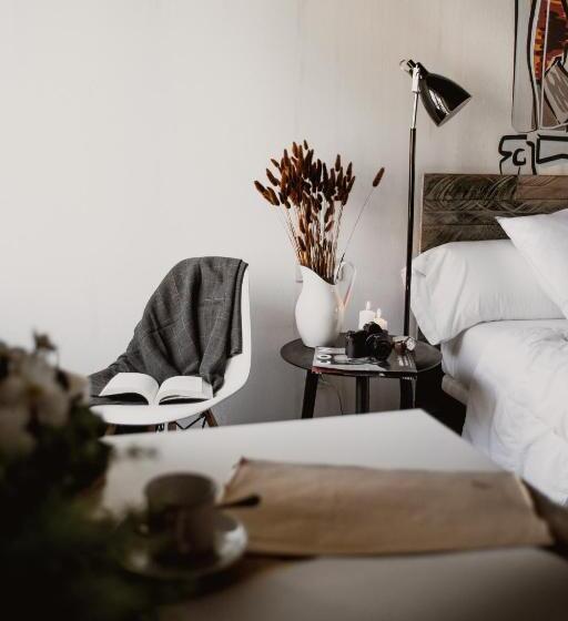 اتاق سوپریور, Room00 Chueca Hostel