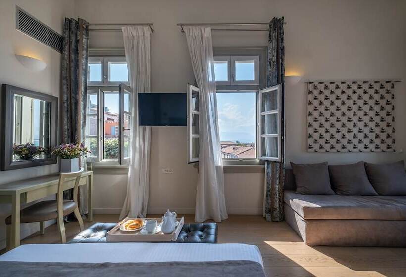 Полулюкс Вид на Море, Grand Sarai Nafplio