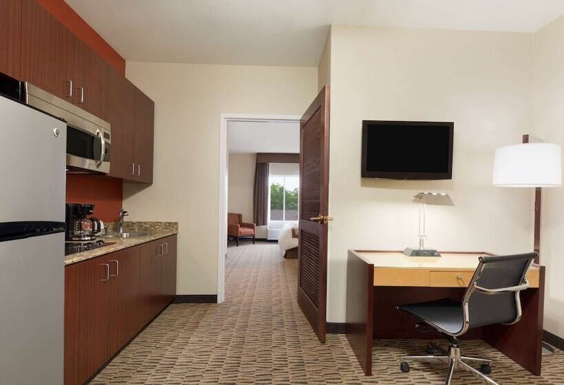سوییت, Hawthorn Extended Stay By Wyndham College Station
