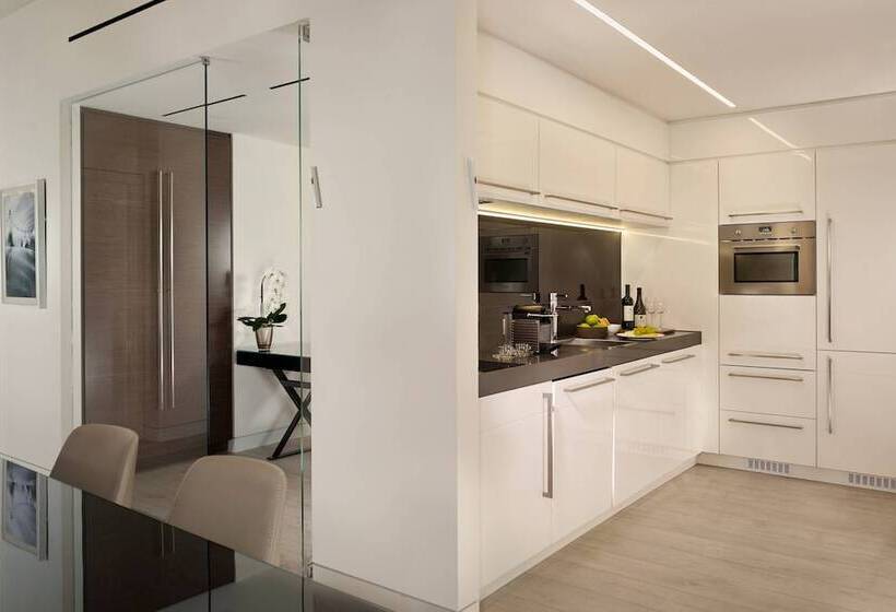펜트하우스 스위트, The Ritzcarlton, Herzliya