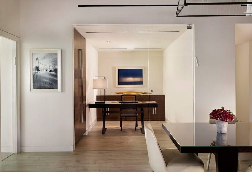 펜트하우스 스위트, The Ritzcarlton, Herzliya