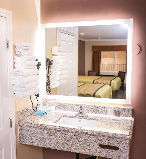 Quarto Estandar Cama King, Rodeway Inn & Suites