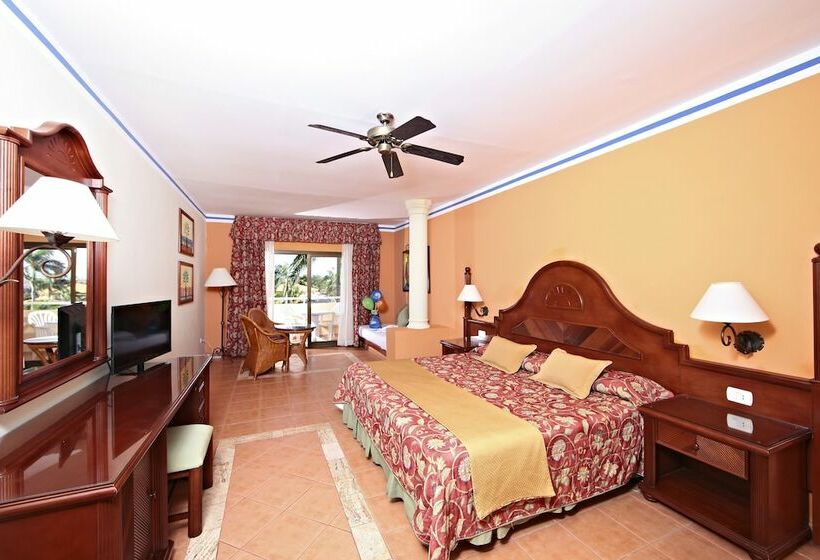 수피리어 주니어 스위트, Bahia Principe Grand Turquesa - All Inclusive