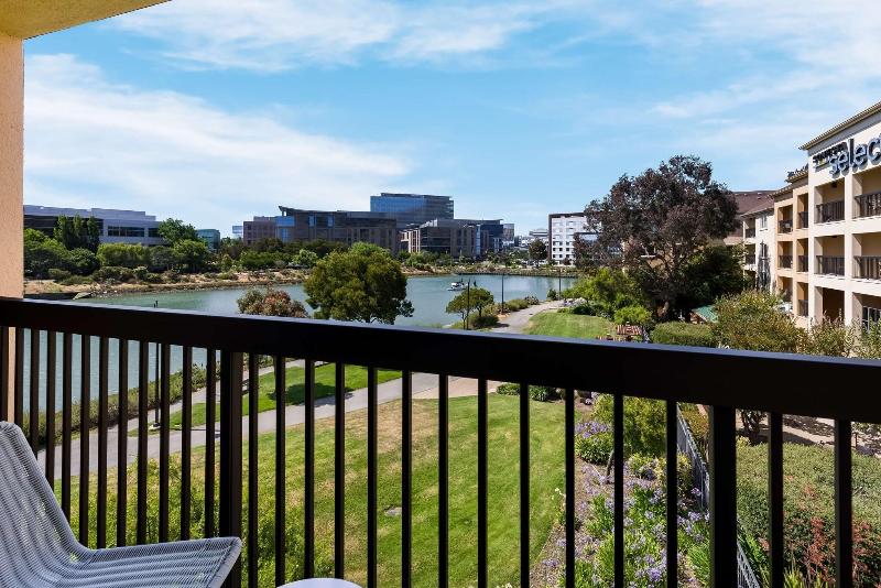 Номер Стандарт Адаптированный для Инвалидов, Sonesta Select San Francisco Airport Oyster Point Waterfront