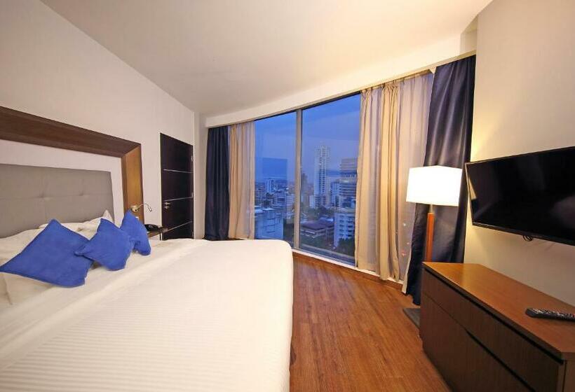 Люкс Superior, Novotel Panama City