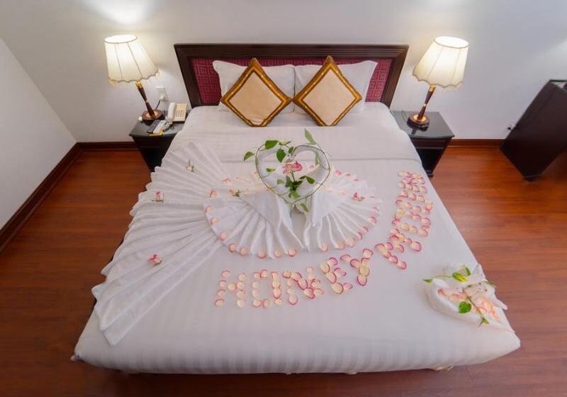 Люкс Адаптированный для Инвалидов, Holiday Inn Express & Suites   Valencia   Santa Clarita, An Ihg