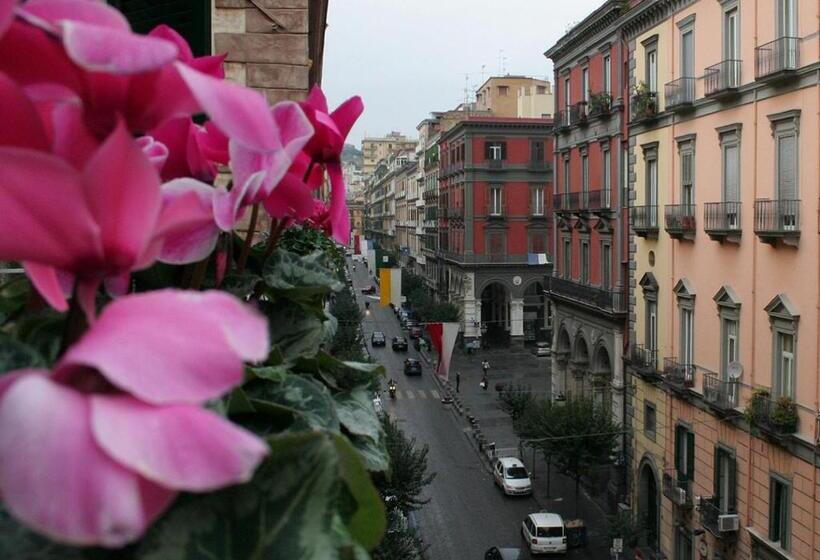 اتاق لوکس با بالکن, Bed Boutique Napoli Colors